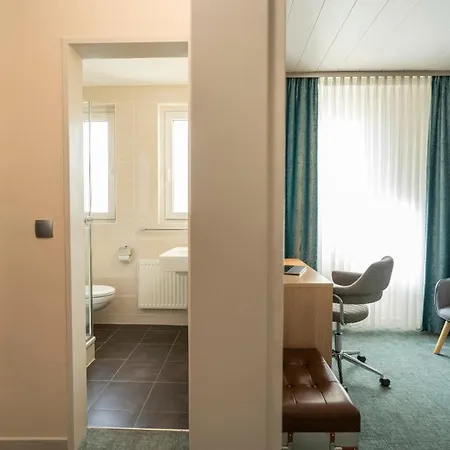 Np Koenigshof ホテル