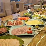 Koenigshof 4*