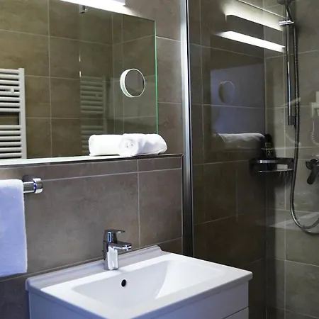 ホテル Np Koenigshof *